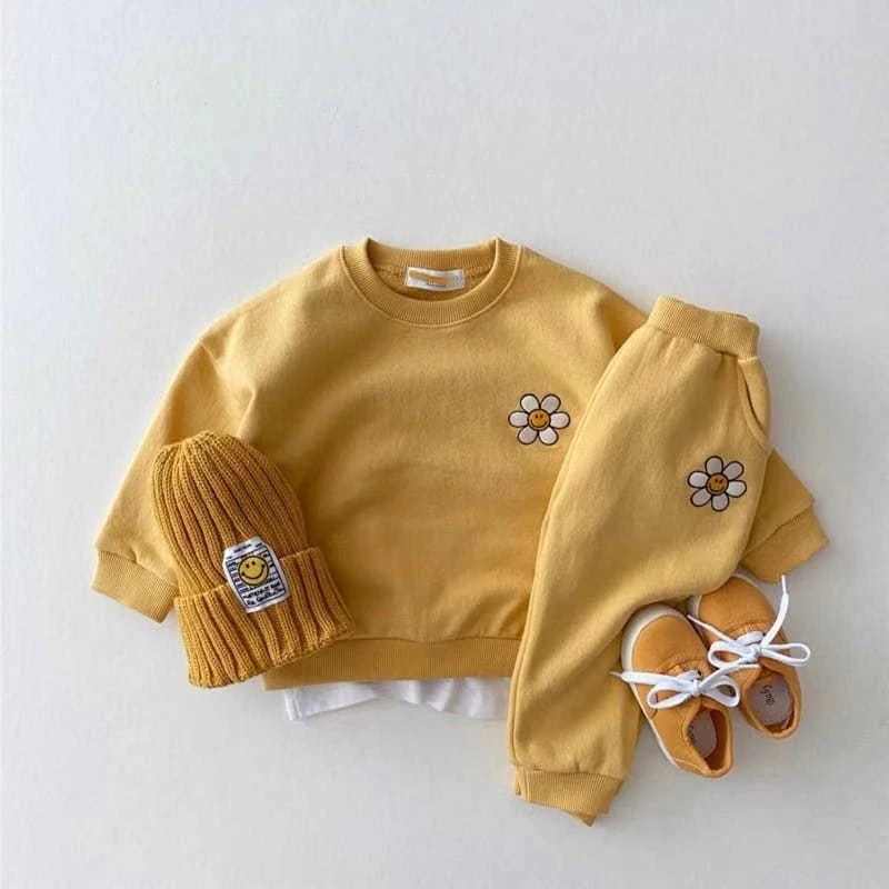 Baby Girl Flower Embroidery Clothes Set Kids Cartoon Long Sleeve Sweatshirt + Casual Pants 2pcs Children Clothing Suit For 9M-3T baby clothes penguin set