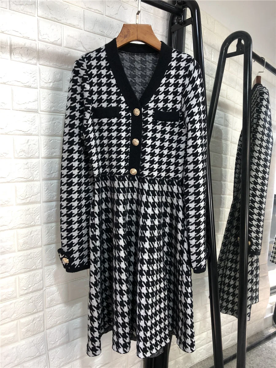 Женское осенне-зимнее платье, новинка, геометрический рисунок, черный, белый, v-образный вырез, а-силуэт, Брендовое, длинный рукав, вязанный шерстяной свитер, платья - Цвет: Черный