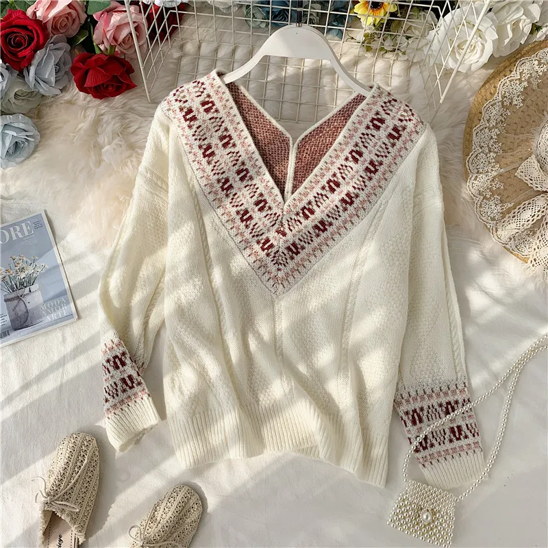 

Autumn and Winter 2019 New V-neck Contrast Sweater Pullover Base Wool Sweater Casual Woman Knit Tops J054
