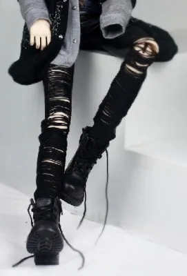 BJD doll clothing is suitable for 1/3 SD17 uncle fashion versatile black ripped jeans tassel patchwork pants doll accessories 2