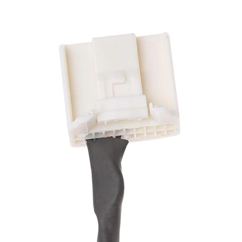 toytoa aux cable (1)