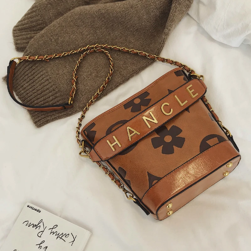

Luxury Brand Bucket Bags Wide Shoulder Strap Messenger Bag Famous Designer Flowers Printing Handbags Drawstring Bag Louie Vuiton