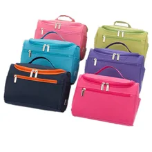 Упакуйте свои туалетные принадлежности большой вместимостью