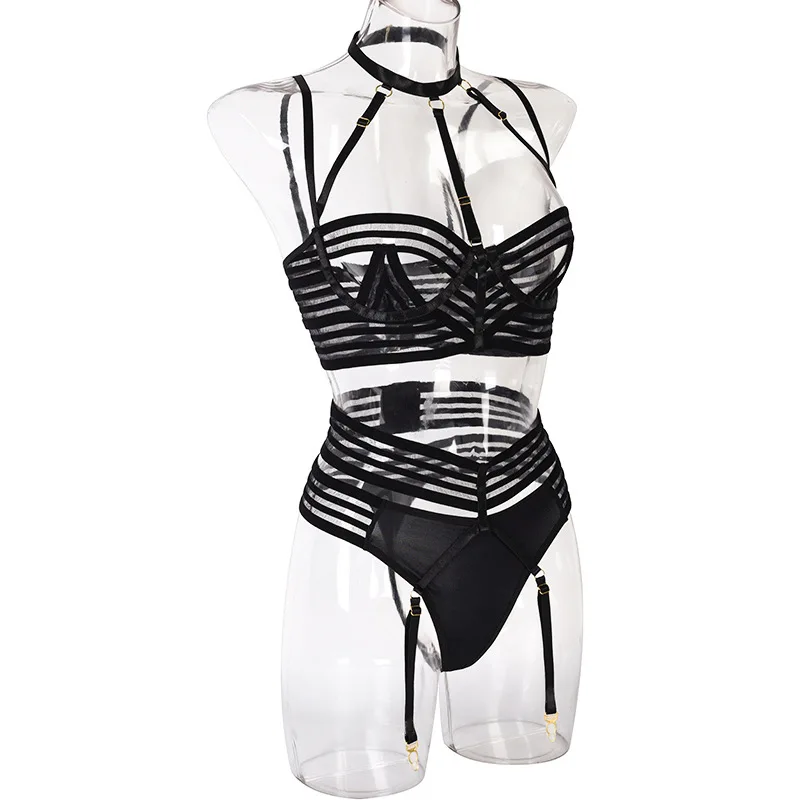 Muyiweixue 2021 Hot New Product Sexy Lingerie Suit Black Webbing Stitching Hanging Neck Sexy Nightclub Suit panty sets