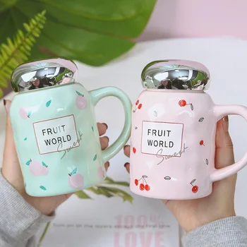 

Ceramics Relief Cup Office Coffee Cups with Mirror Lid Portable Milk Mugs with Handle Kitchen Fruit Pattern Insulated Water Mug