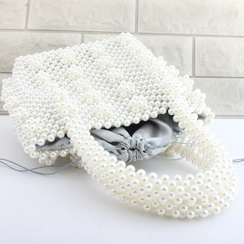 Женская брендовая сумка с жемчужинами черная белая желтая розовая ведро