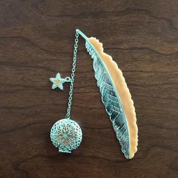 

New Metal Luminous Bookmark Feather Angel Retro Marcapaginas Fluorescent Gem Exquisite Time Five Stars Bookmarks Book K9O1