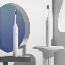 

APIYOO Electric Toothbrushes Automatic Tooth Brush USB Rechargeable Toothbrush Waterproof IPX7 2 Brushes Replacement Heads