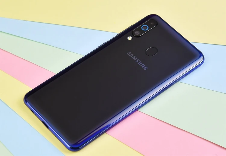 Разблокированный мобильный телефон samsung Galaxy A60 6," 6 ГБ ОЗУ 64 Гб ПЗУ 32 МП Тройная камера Две сим-карты