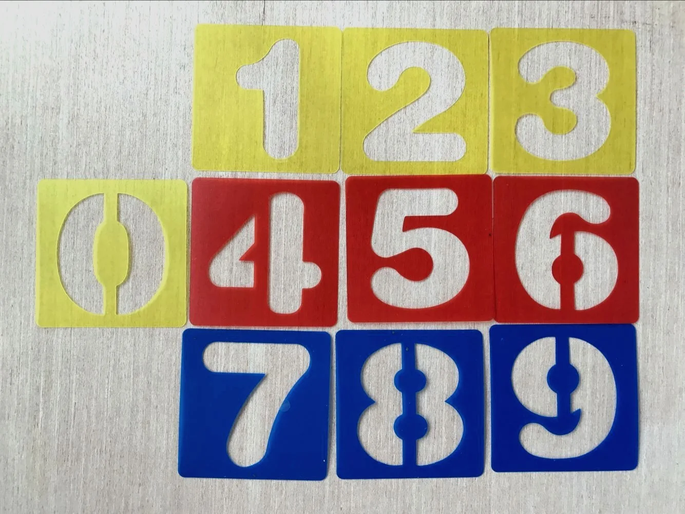Amazon Hot Selling Hollow out with Numbers Board Children Learning Tool Graffiti Painted Template Templates Ruler