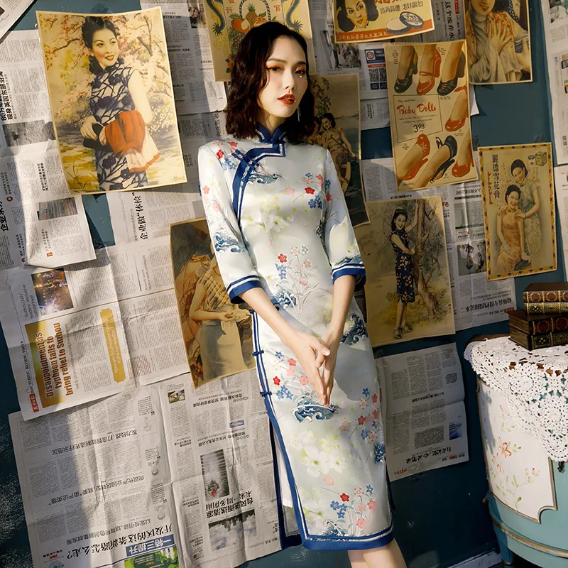 Для молодых девушек китайский стиль воротник Мандарин Cheongsam Половина рукава Винтаж Кнопка Qipao вечернее платье большой размер 3XL