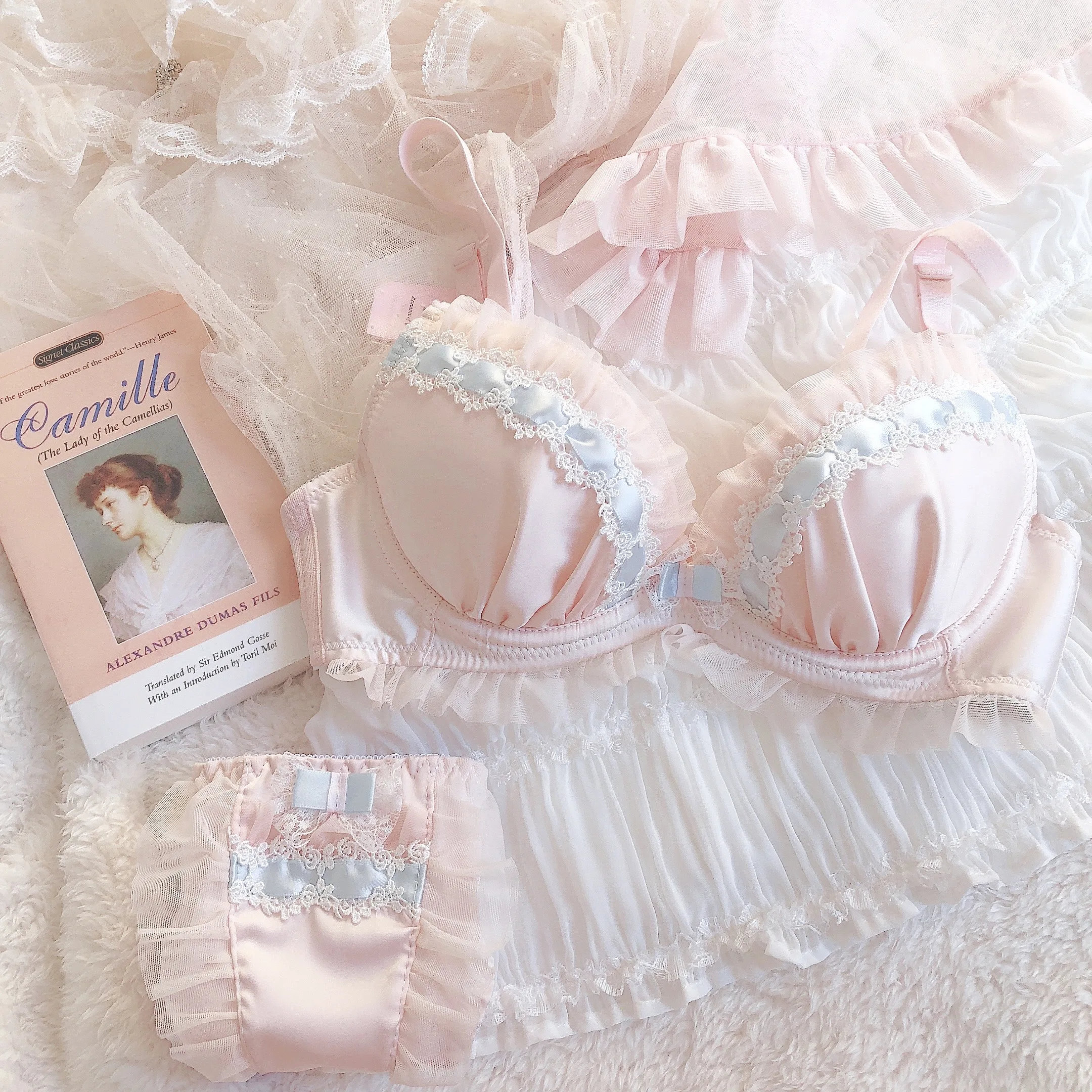 

Peach Camellia Ribbon Underwear Set Lolita Cute Girl Lace Bowknot Steel Ring Brassiere Low Waist Panties Cartoon Sweet Briefs