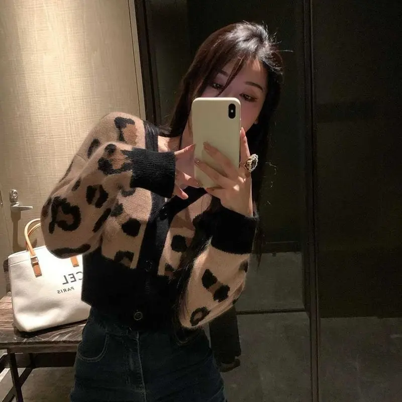 

Spring and autumn leopard knitted long sleeve cardigan coat women's sweater loose and lazy with thin style
