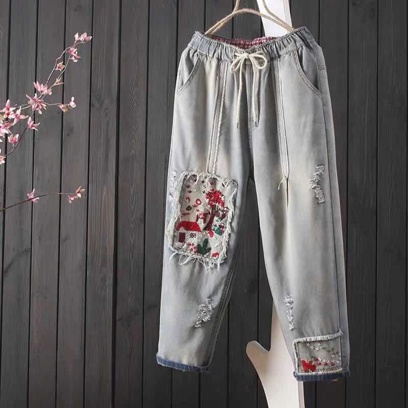 Spring Summer New Arts Style Women Loose Jean Capri Pants Vintage Ripped Jeans Embroidery Patchwork Denim Harem Pants S493 Spring Summer New Arts Style Women Loose Jean Capri Pants Vintage Ripped Jeans Embroidery Patchwork Denim Harem Pants S493