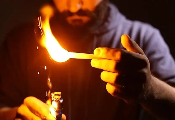 FLAME (Gimmicks and Online Instruction) by Murphy's Magic Supplies (6)