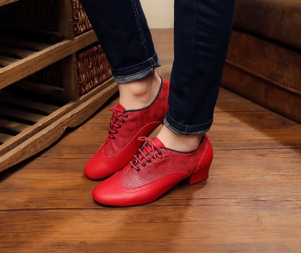 Men's Classic Ballroom Leather Dance Shoes Modern Dancing Shoes 4 cm Heel Height red color