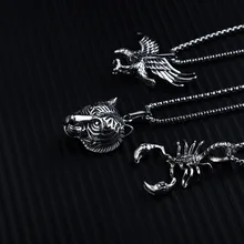 

Punk Vintage Stainless Steel Rock Goat Eagle Tiger Animal Astronaut Necklace Gothic Cross Skeleton Pendant Choker Men Women Gift