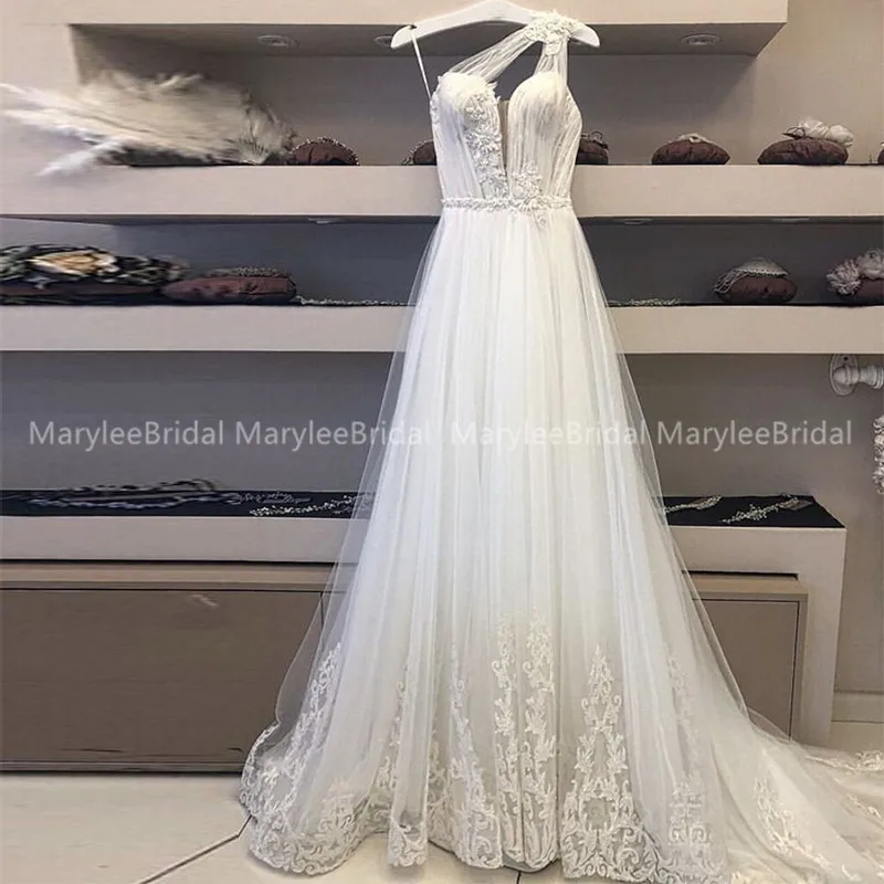 Een Schouder Strand Trouwjurk A-lijn Applicaties Pleats Tulle Bruidsjurken Wit Ivoor Bruidsjurken Boho Vestido De Novia
