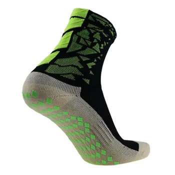 

Anti-slip Soccer Socks for Men Thick Non-skid Terry Socks Football Basketball Hockey Sports Crew Socks with Grippers