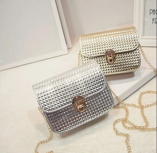 

Nail Pattern Square Sling Bag Chain Twist Lock Small Bag