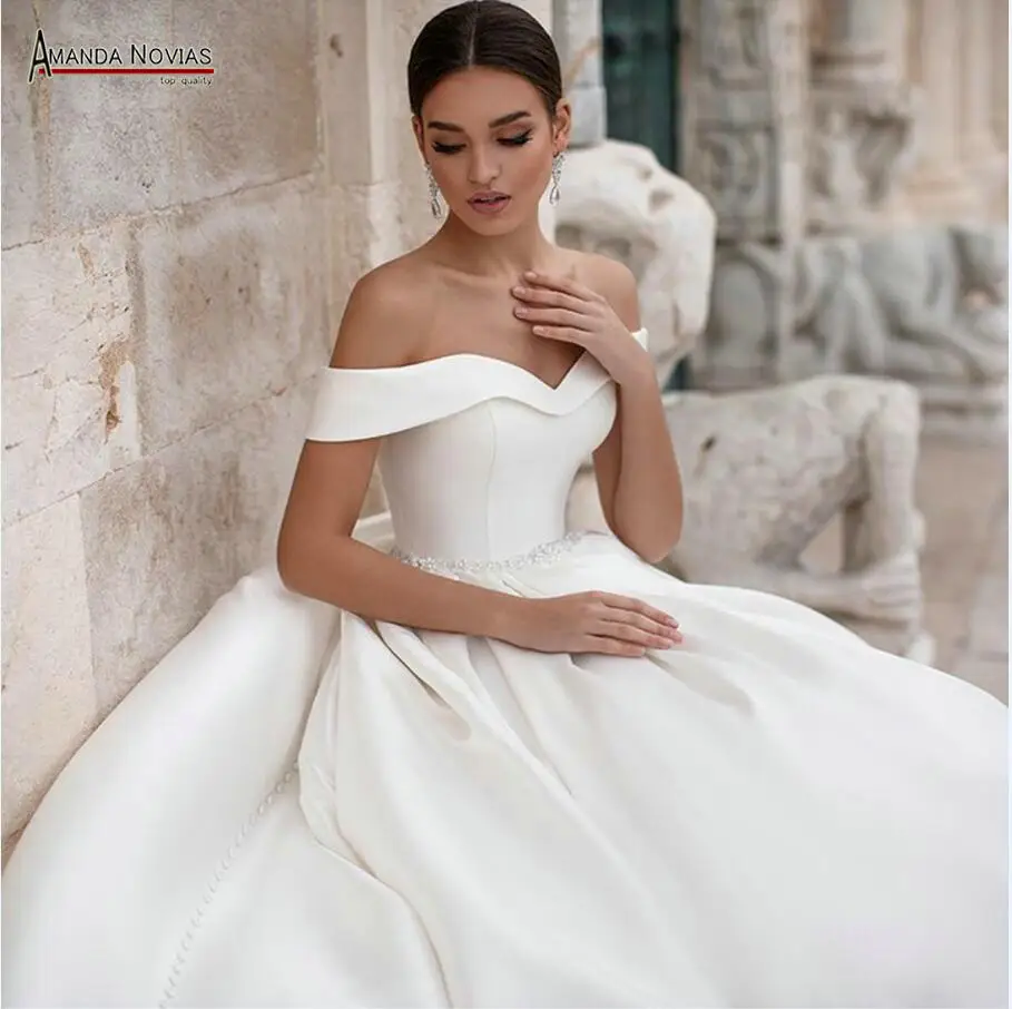 Простой сатин торжественное платье; robe de Mariage