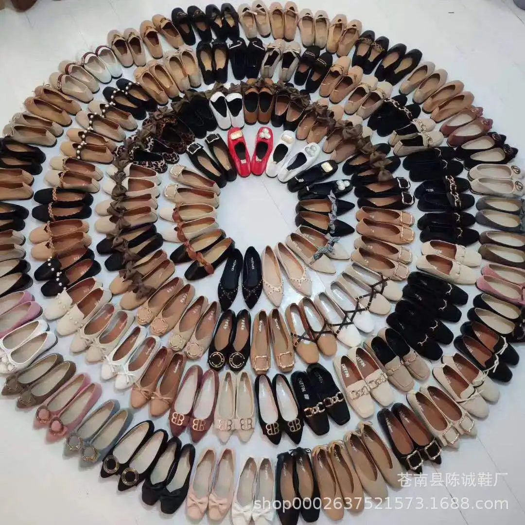 

19 Years New Style Fashion Flat WOMEN'S Casual Shoes 10 Yuan Shoe Stall Night Market Market