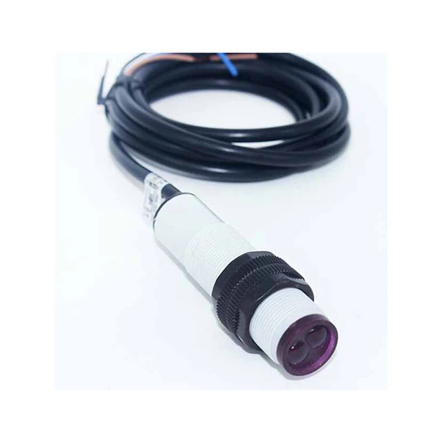 

A15-- E3F-DS30C Photoelectric switch induction E3F-DS30C4 sensor NPN infrared diffuse reflection type three-wire normal open