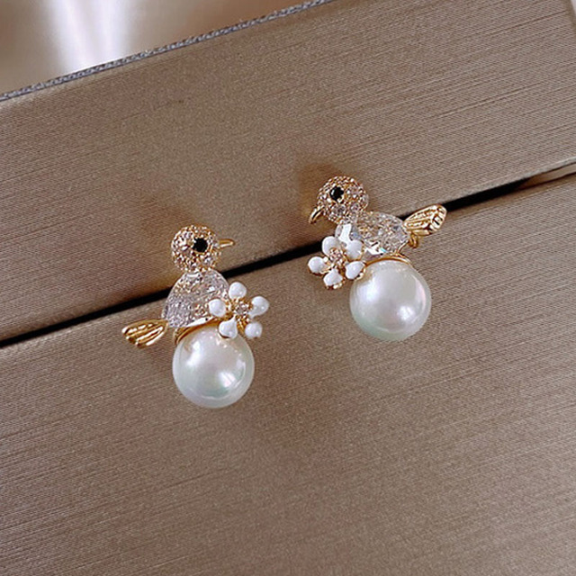 Animal Stud Earrings For Women Cat Simulated Pearl Earring Kitten Horse Bird Rhinestone Earring Girl Party Birthday Jewelry