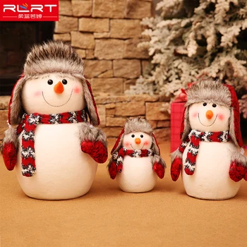 

Christmas snowman doll doll family three desktop window decoration Christmas day decorations