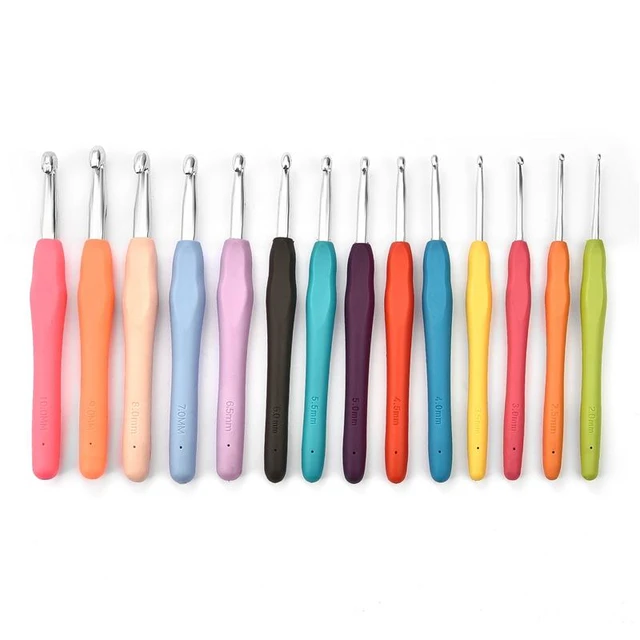 Crochet Hooks Set 5 Ergonomic Sizes And Yarn Needles - 6.5 Mm ~ 10 Mm