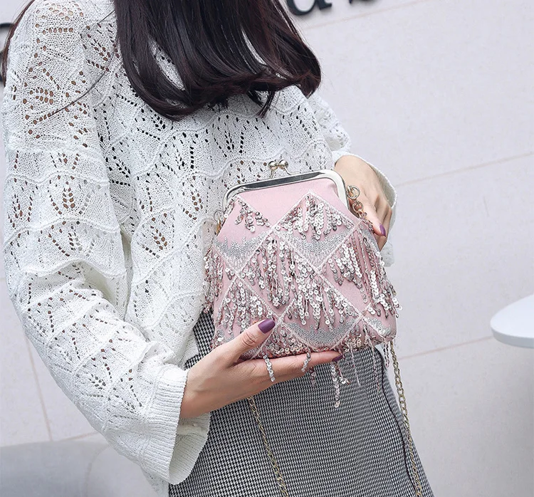 9341967980_1826699174