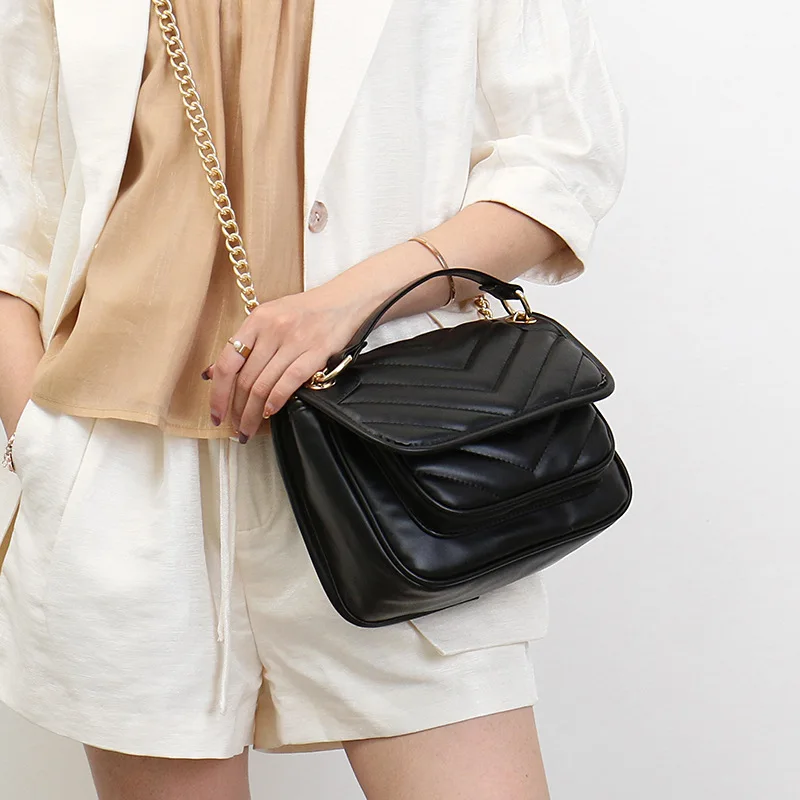 

Women 2019 new Korean version of ins multi-layer postman bag rhomboid chain oblique satchel bag