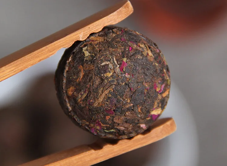 100g/jar The Oldest pu'er Tea Chinese Yunnan Rose Ripe Tea Green Food for Health Care Weight Lose