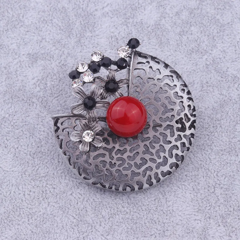 Yan красивый выдалбливают Цветок Драгоценный Камень Винтажная брошь женская универсальная модная бутоньерка кулон двойного назначения аксессуары