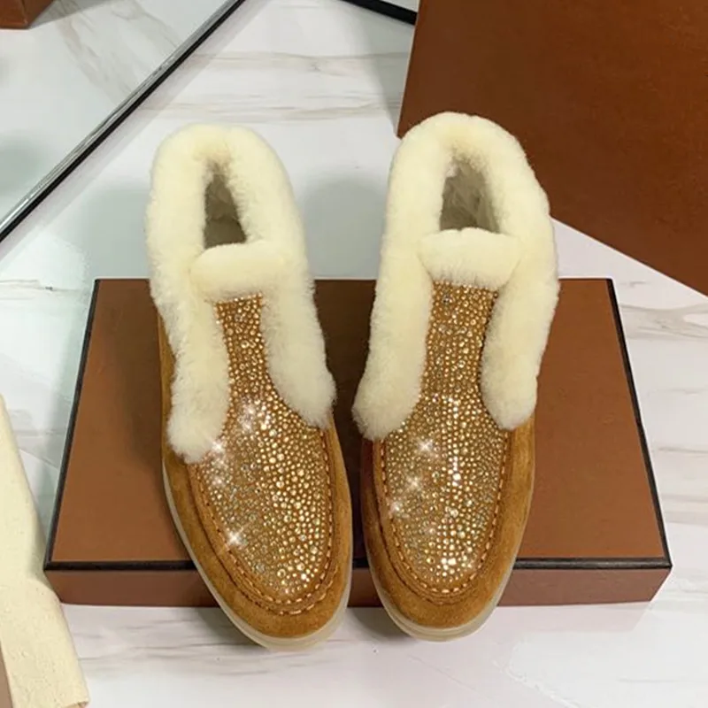 khaki crystal Плюшевые теплые зимние сапоги; женская обувь из овечьей шерсти; женская зимняя обувь; ботильоны с круглым носком; обувь на плоской подошве; женская обувь; Botas Feminina; большие размеры 35-42 - Цвет: khaki crystal