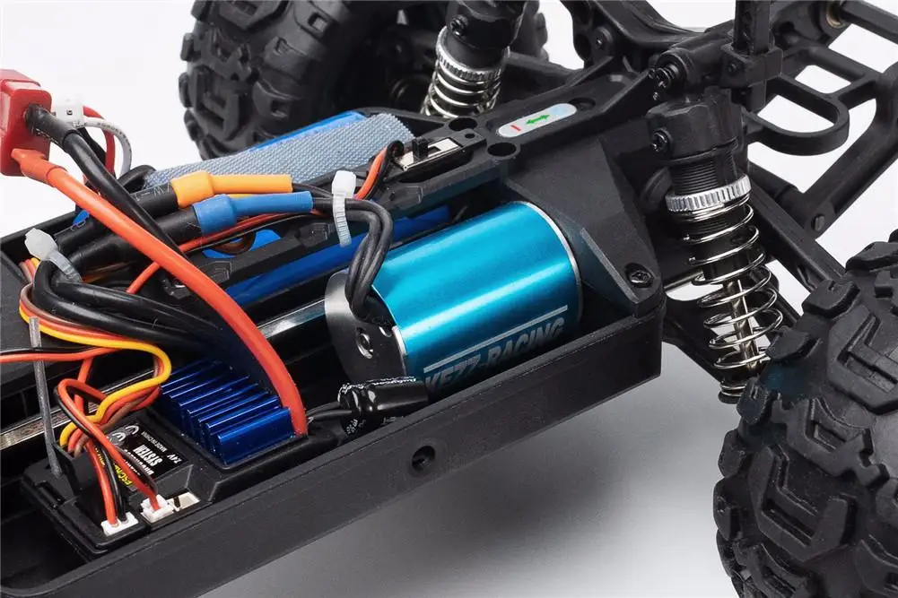 116 24G 4WD 45kmh Brushless RC Car with LED Light Electric fRoad Truck RTR Model VS 9125