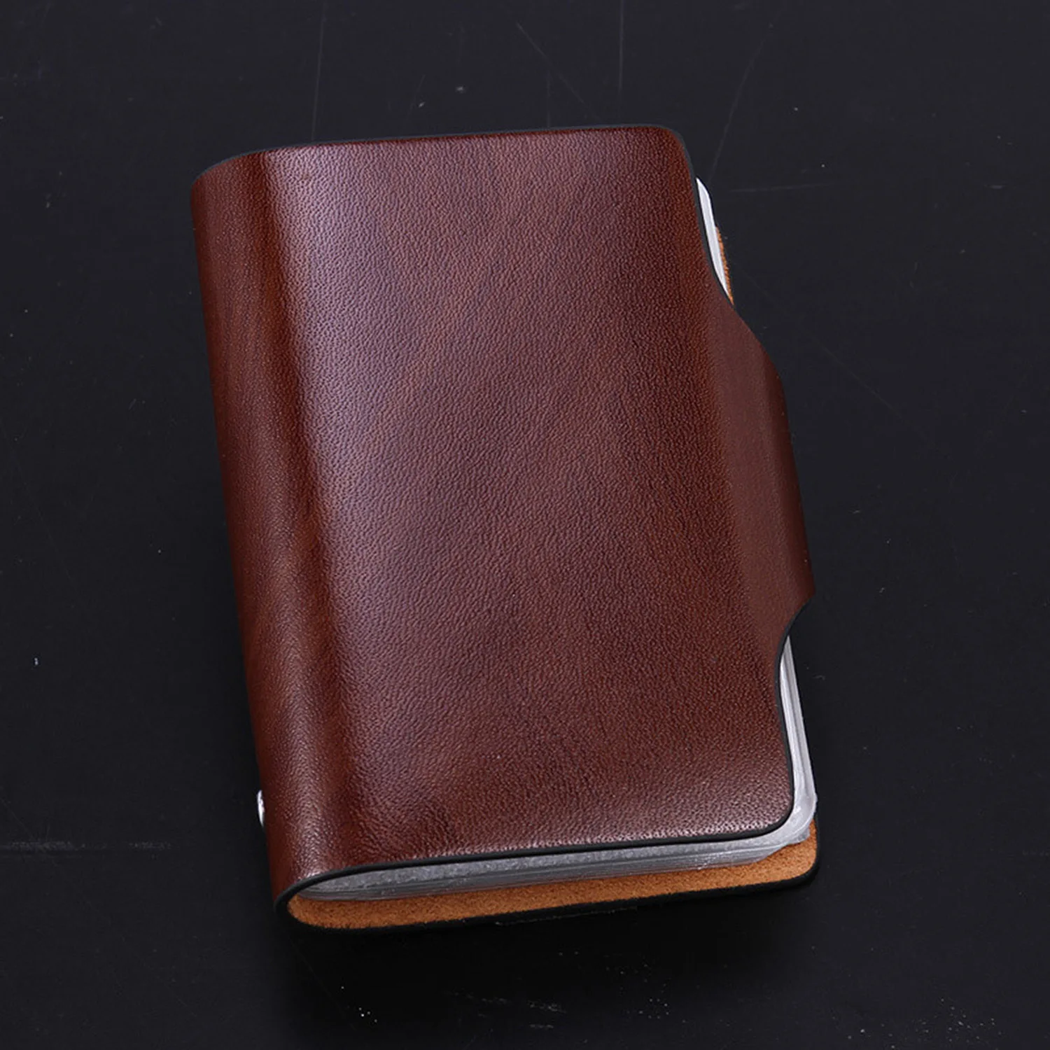 

2019 Hot Selling Fashion Metal Snap Fastener Genuine Leather Polyurethane Card Holder Transportation Card Card Case Bank Card Ho