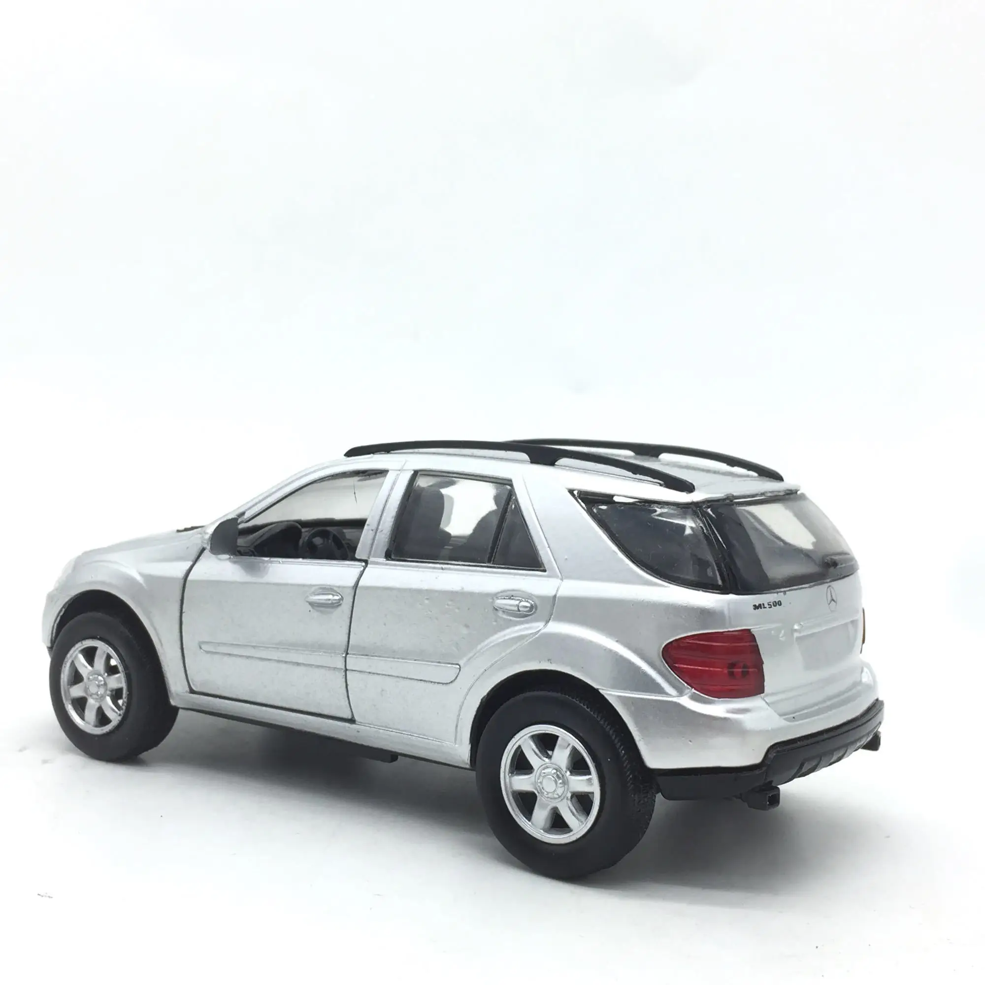 Новое специальное литье металла под давлением 1/32 немецкий ML500 модель SUV длина 14,5 см домашний дисплей Коллекция игрушек для детей