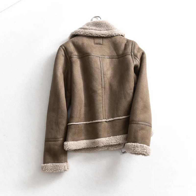 12101585161_1972612120