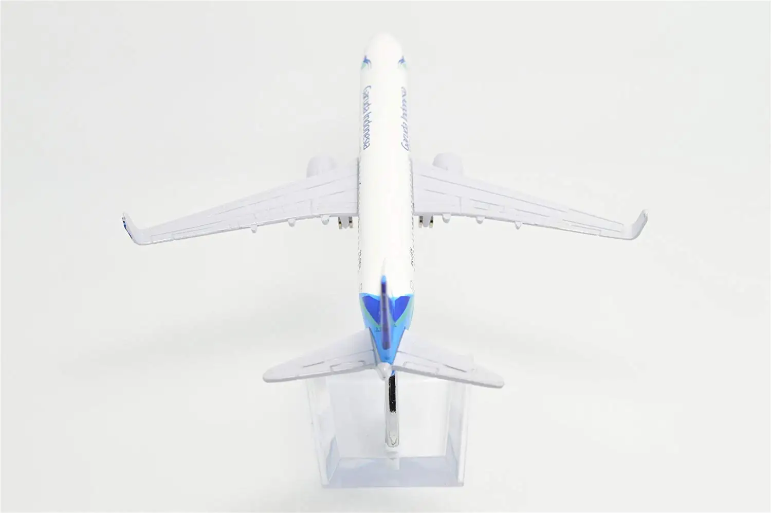 Династия TANG (TM) 1:400 16 см Боинг B737 Garuda Индонезия строительная планета|Вертолеты
