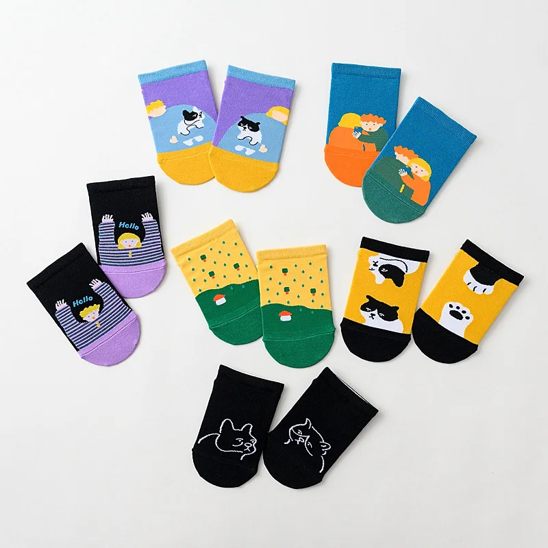 Spring And Autumn Women Socks New Cartoon Couple Short Sock Fashion Breathable Sweat Lady Cotton Socks
