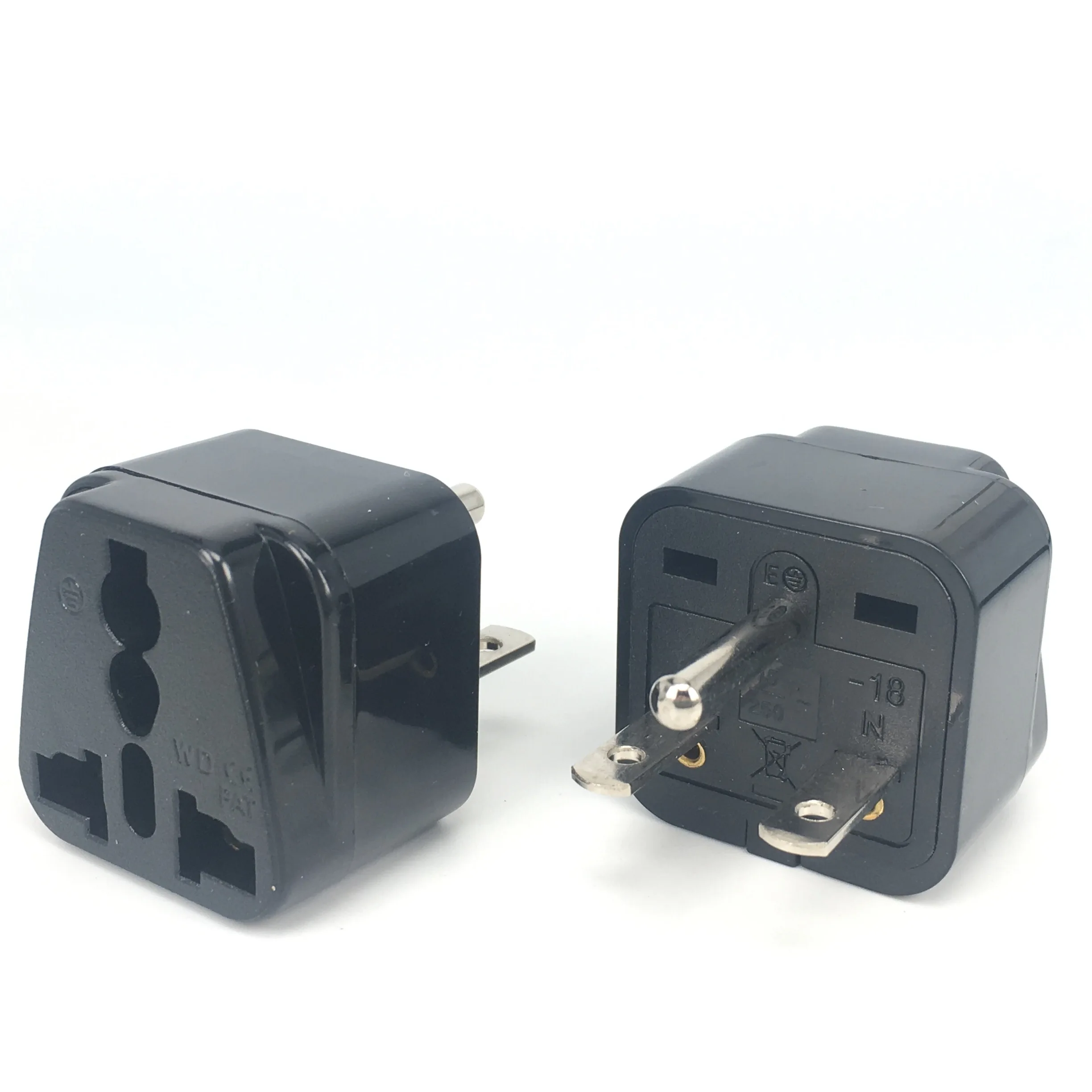 Universal USA NEMA 5-15R to NEMA 6-15P Plug Adapter 250V 15A