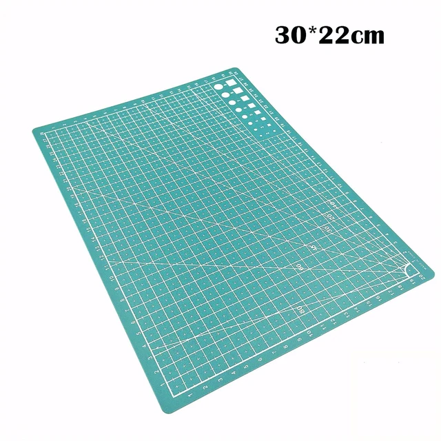 PVC Cutting Mat A4/A5 Deskpad Patchwork Cut Pad Durable DIY Handmade Tools Scrapbooking Cutting Plate Art Tool Kits Desk Mats A4 green
