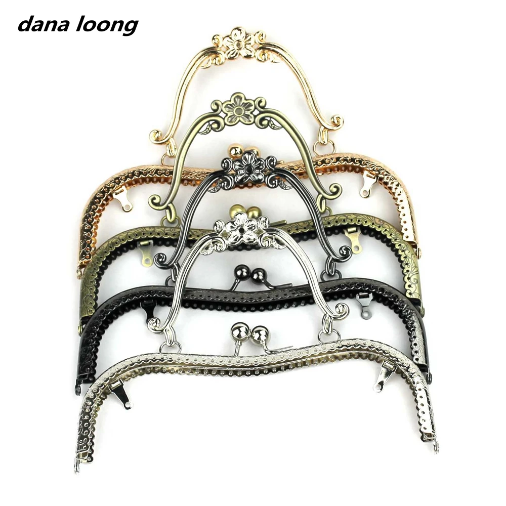 Цельнокроеное платье 20 5 см цветка сливы цветочным узором Винтаж металлическая