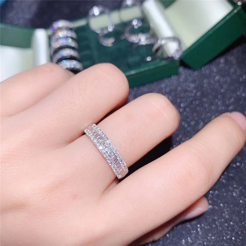 Ювелирные изделия 18k Золотое кольцо с бриллиантом 0.5ct для свадьбы