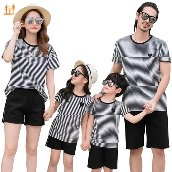 

Mother Daughter Clothes Family Look Summer Father Son T-Shirts Short Pants Men Boy Family Matching Clothes Women Girl Set