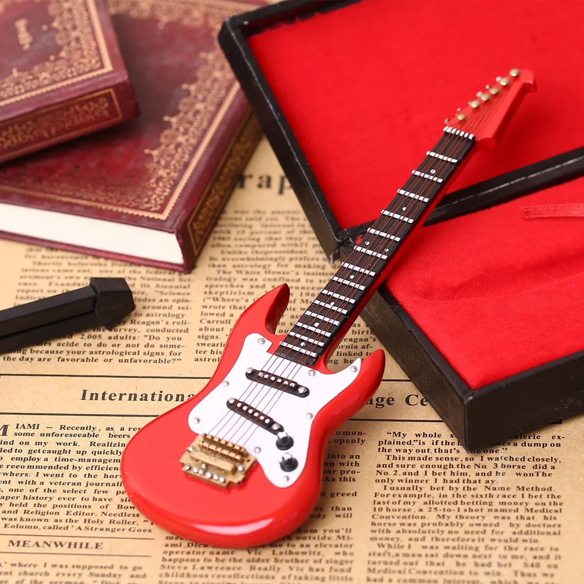 Wooden Miniature Electric Guitar Model with Stand Dolls House Mini