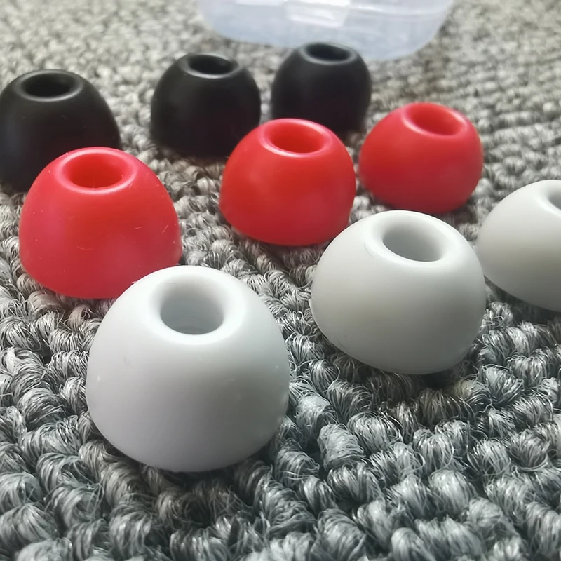 Premium Silicone Replacement Ear Tips for In-Ear Earphones - 3 Pairs
