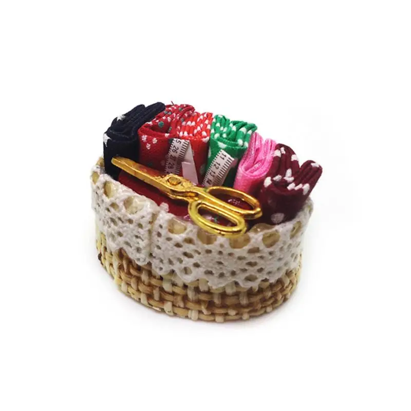 1:12 Scale Dollhouse Miniature Vintage Sewing Tools Basket Furniture Decoration R7RB