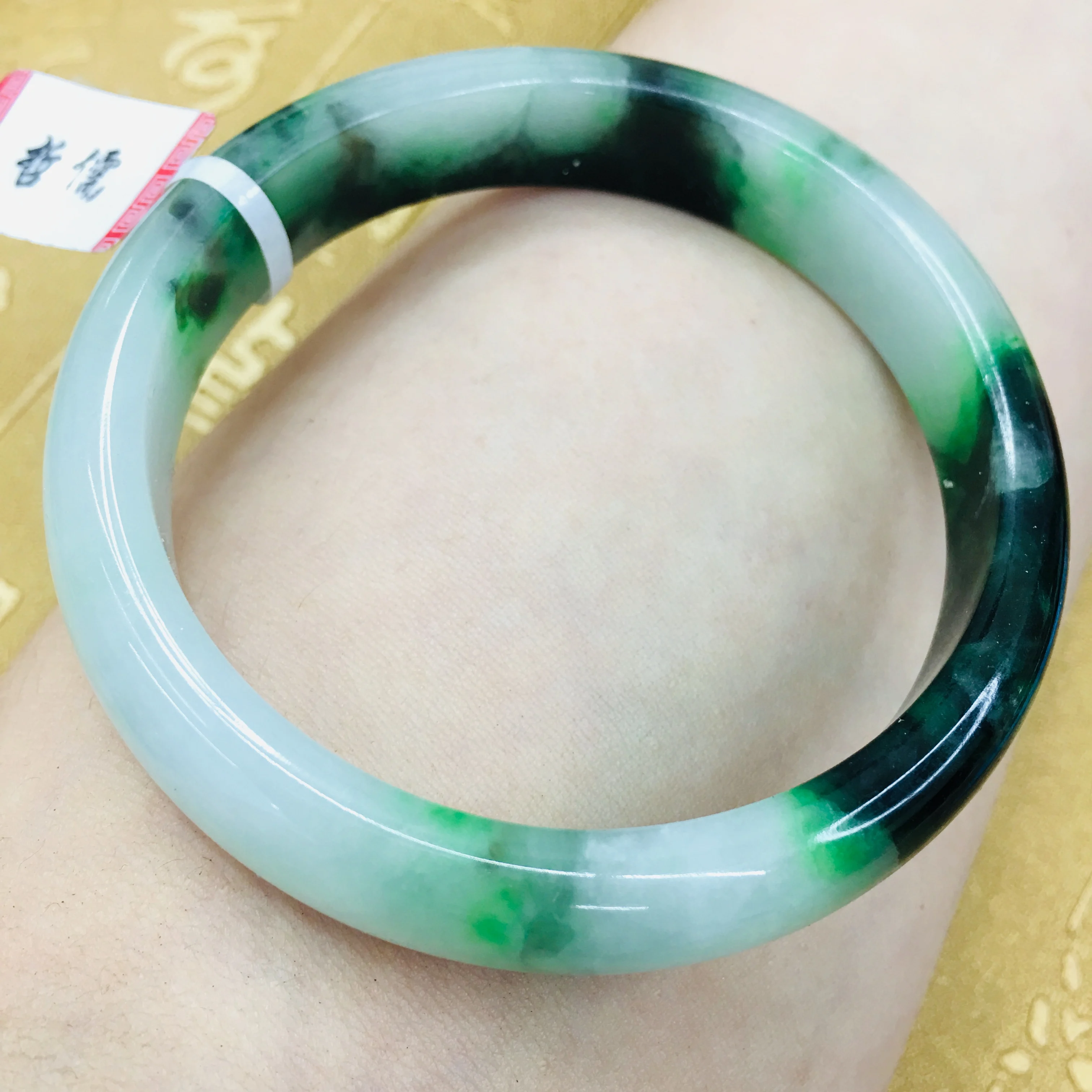 Send A certificate natural Jadeite bracelets carved dark green 54-61mm two-color female jade bracelet jewelry gifts